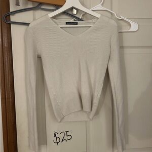 Brandy melville sweater
